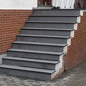 Treppen von Petry Steinmetzbetrieb