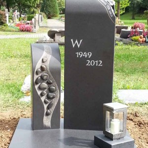 Wiesengräber von Petry Steinmetzbetrieb